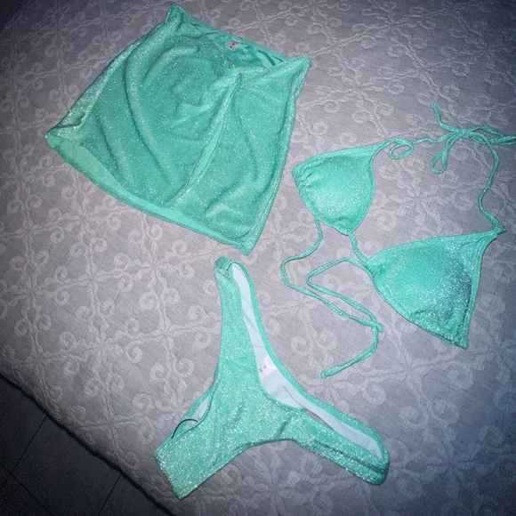 Green 3 Piece Bikini Set - Picture 2 of 5